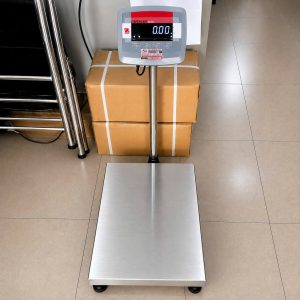Cân Bàn 30Kg Ohaus D32PE