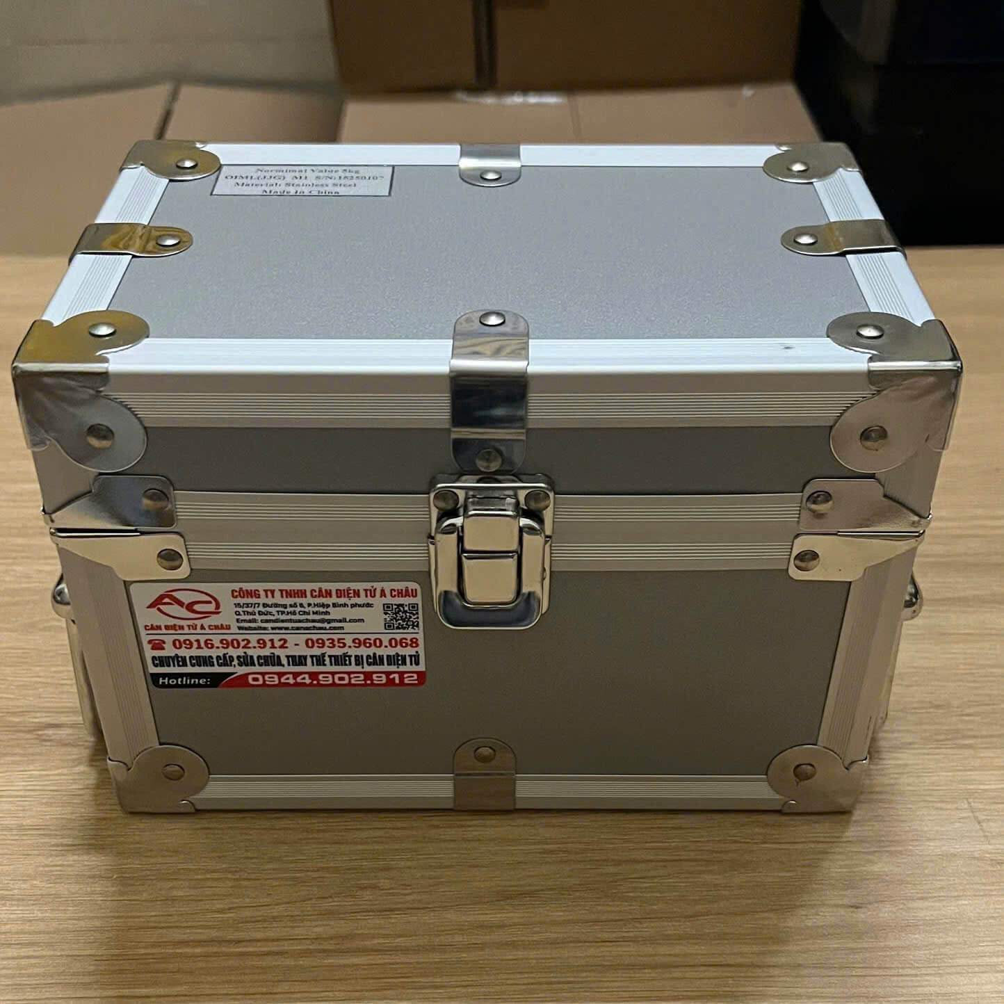 Qua-can-5kg Quả cân F2 5Kg